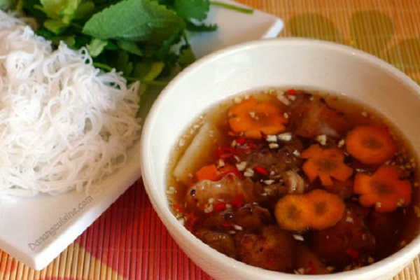 bún chả hàng mành